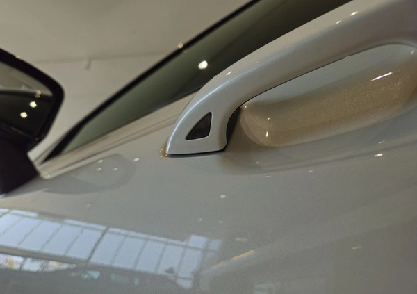 Volvo V60 cena 204900 przebieg: 24600, rok produkcji 2023 z Złoczew małe 781
